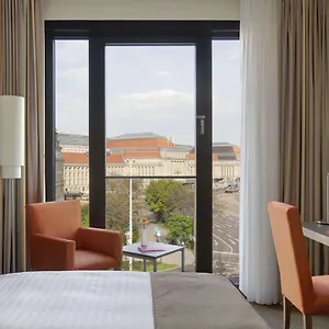 Отель Intercityhotel, Лейпциг